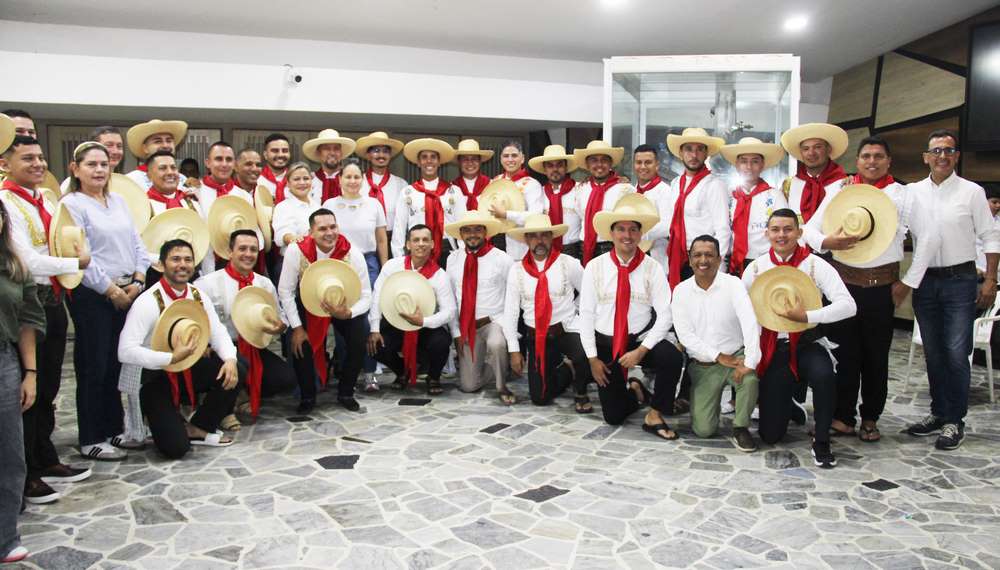 La Secretaría de Cultura y Corposanpedro realizaron audición oficial para seleccionar parejos del Sanjuanero Huilense 2025