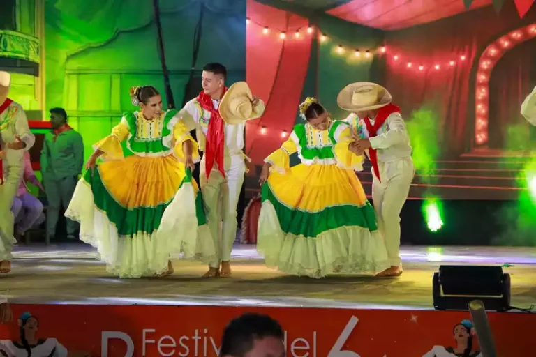 Apertura Festival No. 64