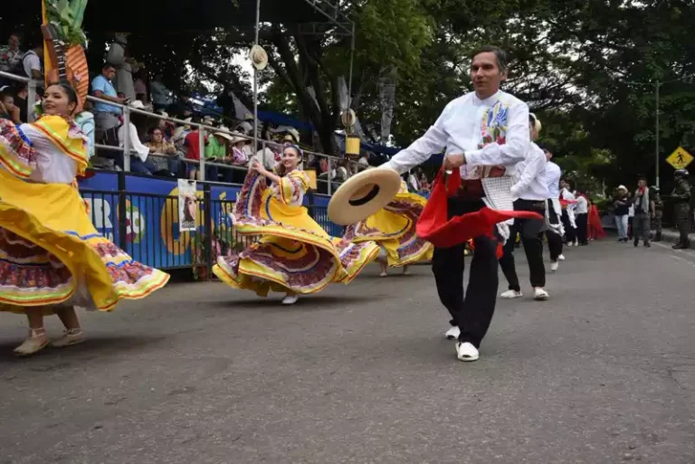 Desfile de Bienvenida (6)