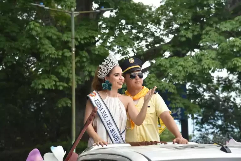 Desfile de Bienvenida (7)