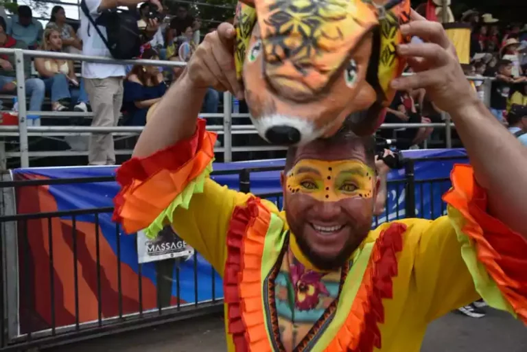 Desfile de Bienvenida (9)